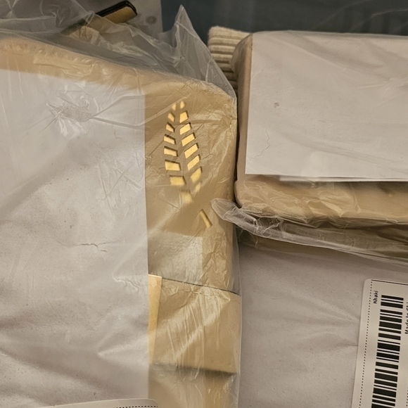 WOMEN Leaves Hollow Wallet Faux Leather Luxury Clutch Female Coin Cards Purse - Picture 4 of 4